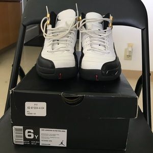 Jordan Retro 12 Taxi